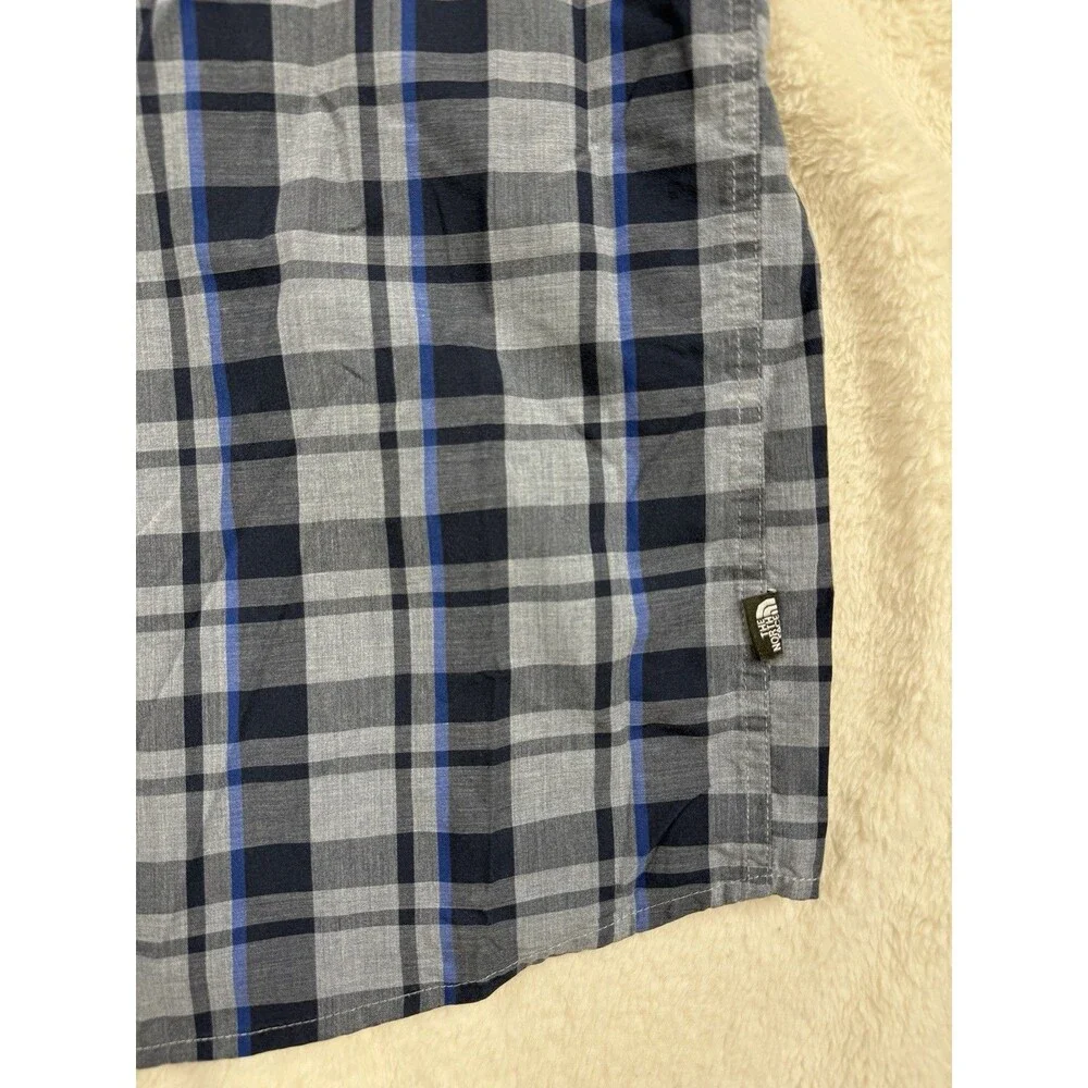 The North Face Shirt Adult Extra Large XL‎ Blue Button Up Short Sleeve Mens